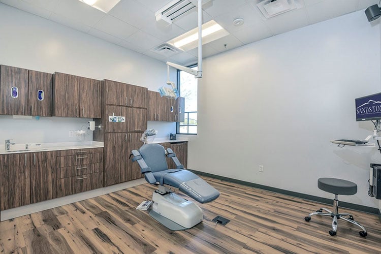 Dental equipment sandstone oms